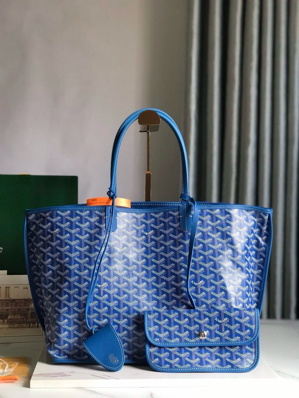GOY REVERSIBLE ANJOU 34*28*15
