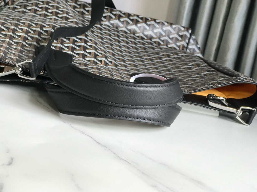 GOY Tote 38x35x11.5cm