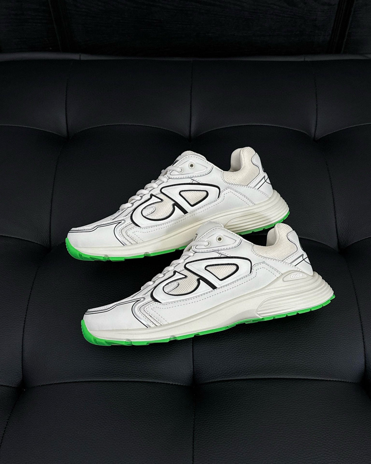 CD SNEAKERS