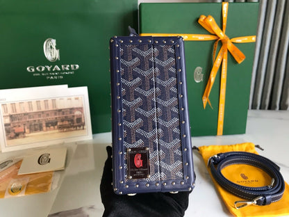 GOY Grand H√¥tel 24.5x7.5x17cm