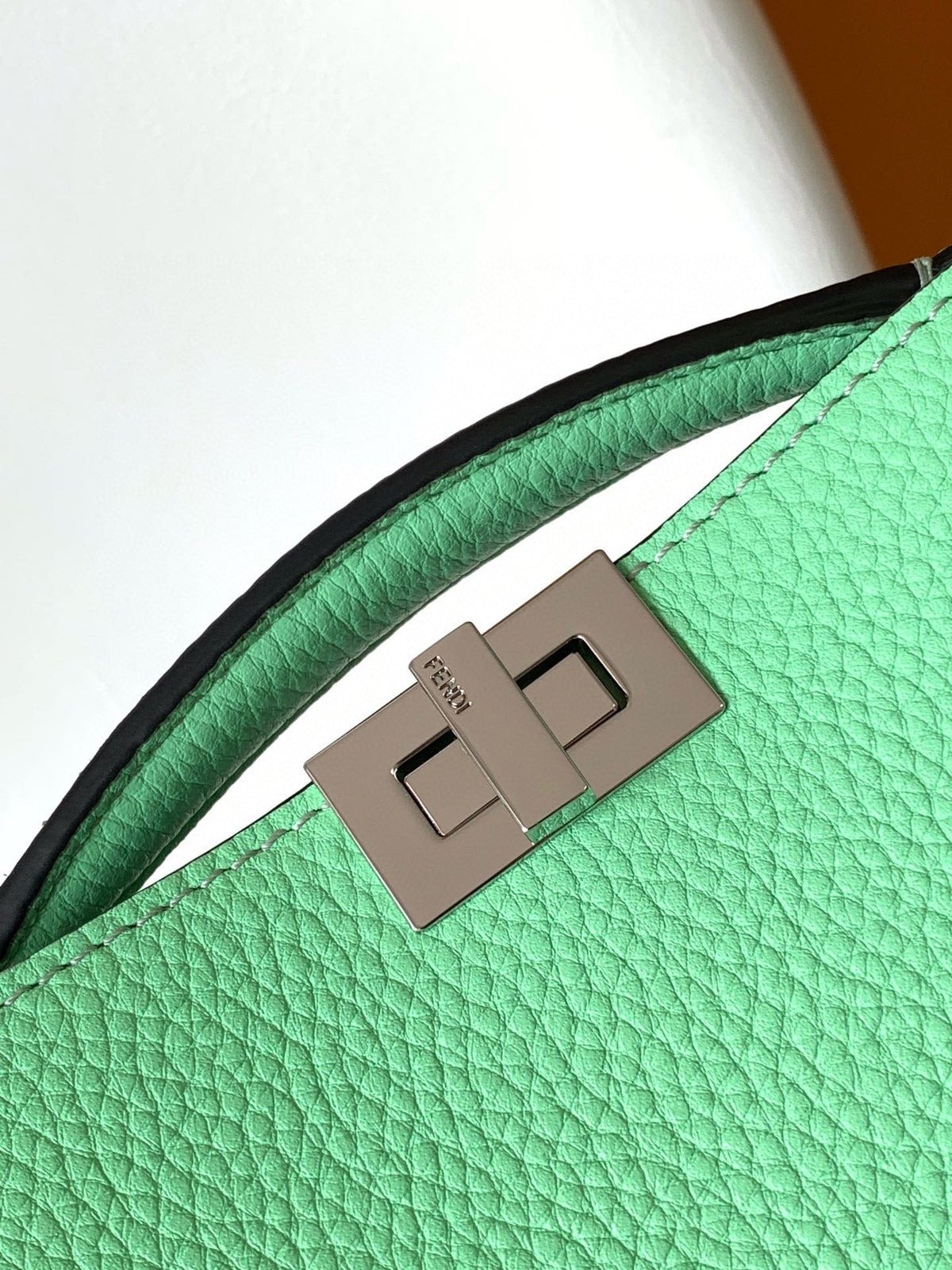 FEN PEEKABOO 21*6*14