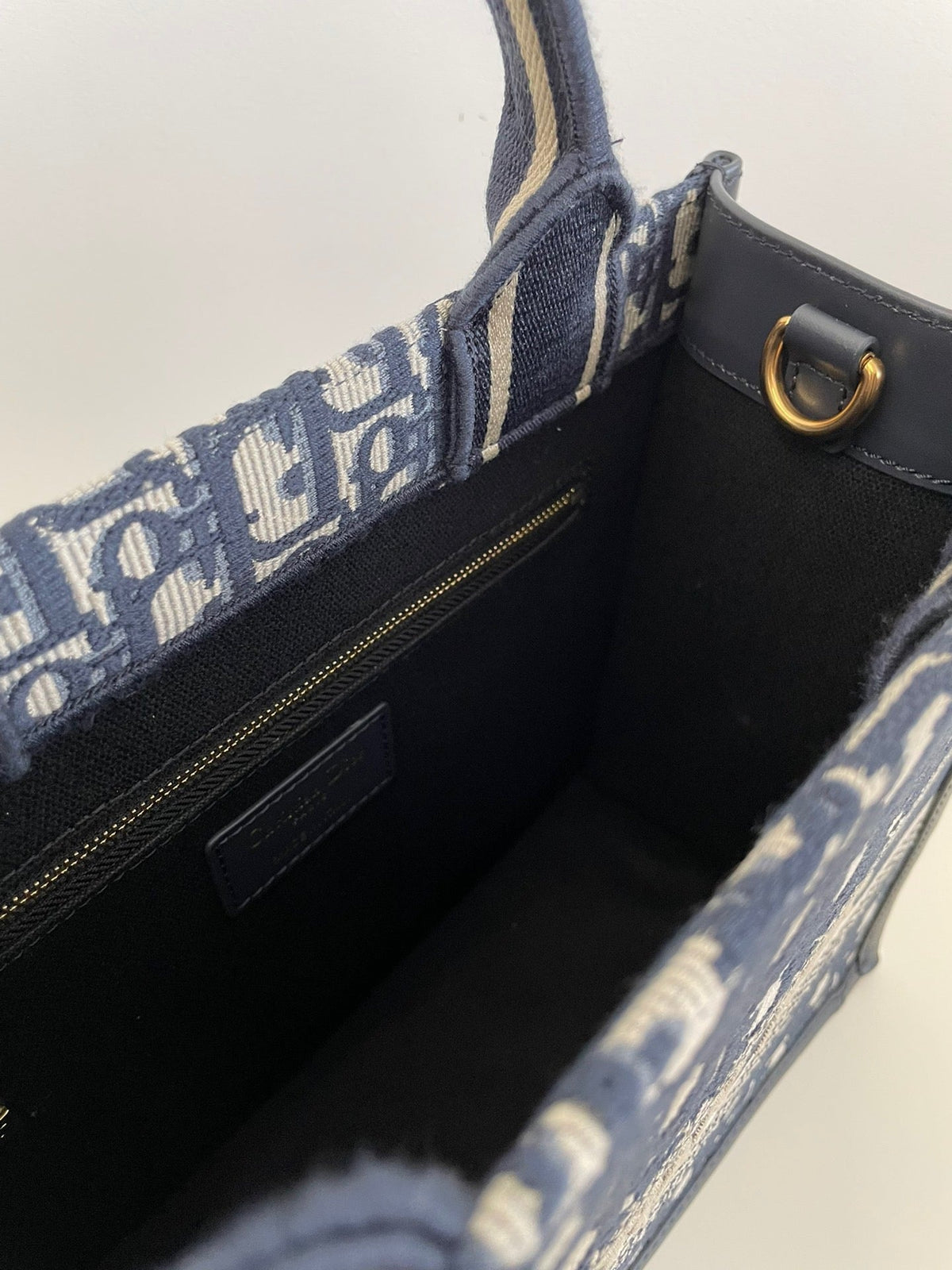 DIO Book Tote (26cm)