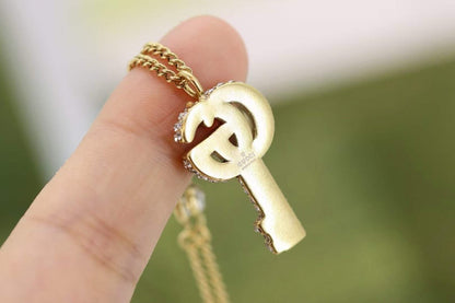 GUC Necklace