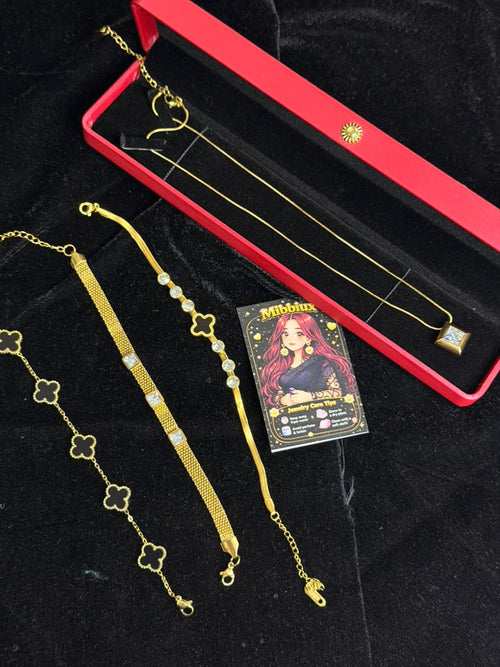 Premium Gold Clover Bracelet Set – Classy & Trendy