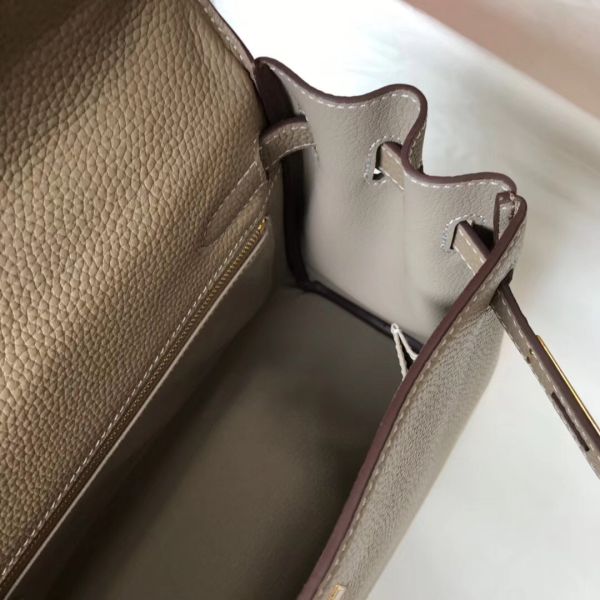 HERM Kelly 32cm Bag In Gris Tourterelle Clemence Leather GHW