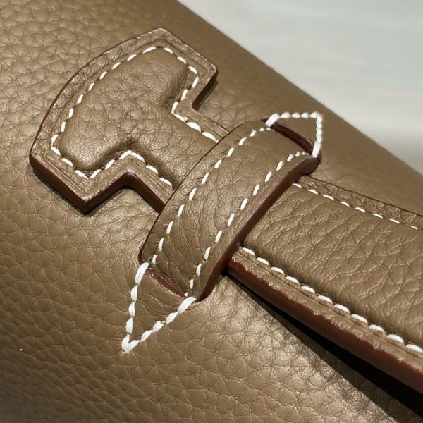 HERM Sac a Depeches 38 Briefcase in Taupe Clemence Leather