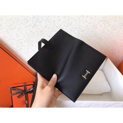 HERM Black Epsom Bearn Gusset Wallet
