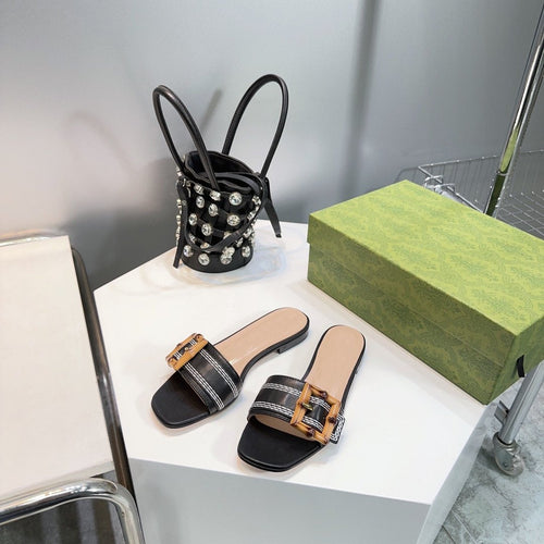 GG BAMBOO BUCKLE FLAT SANDALS BLACK
