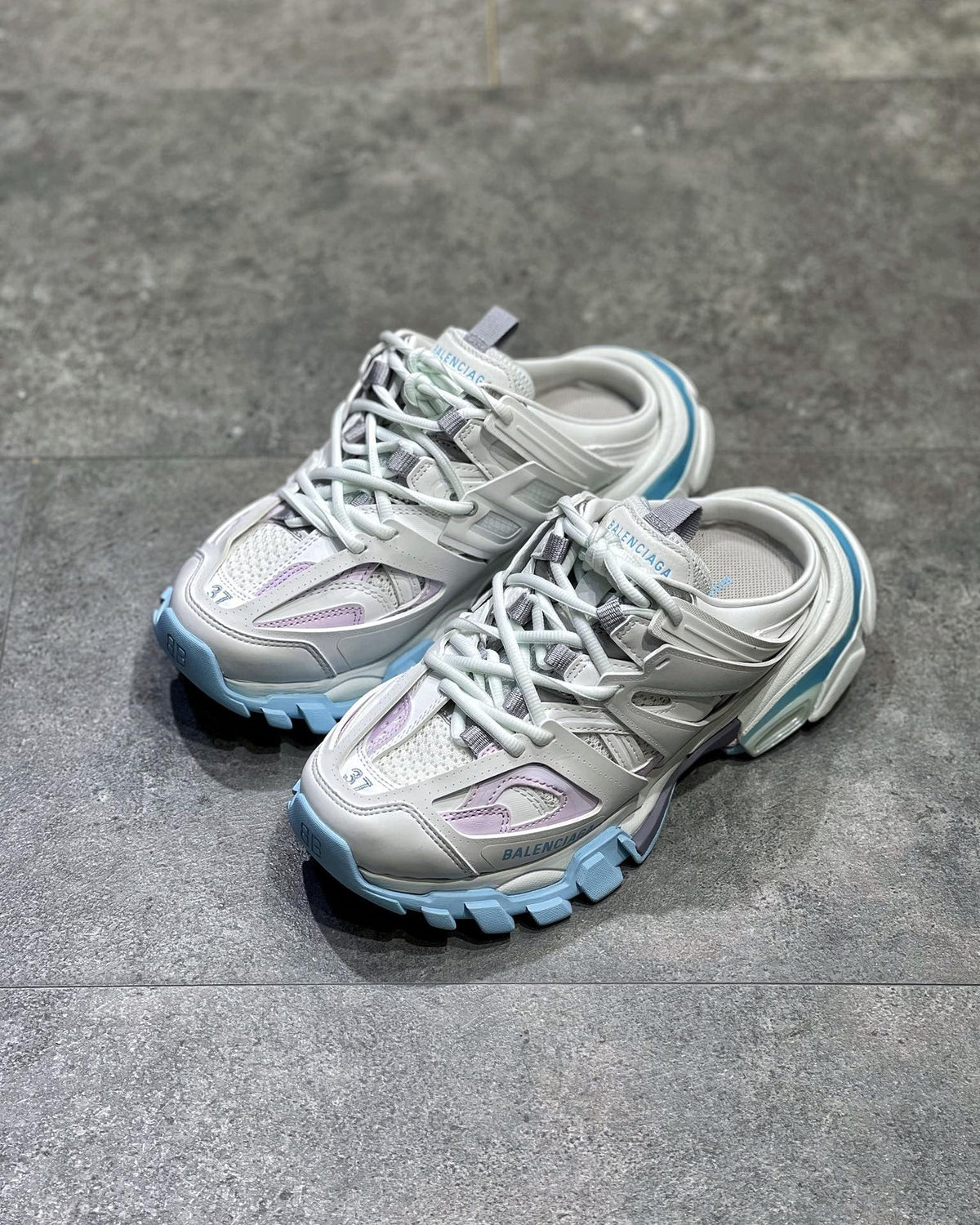 BLCG Sneakers