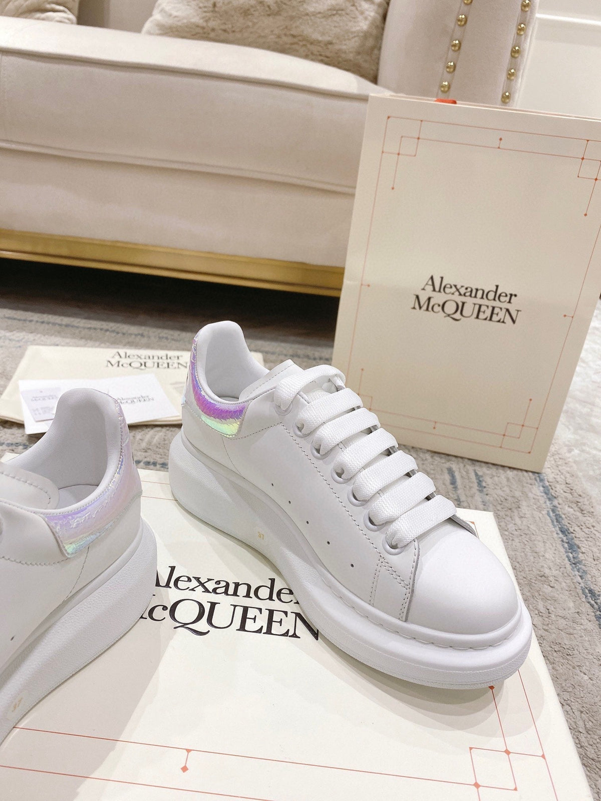 Sneakers & Shoes
