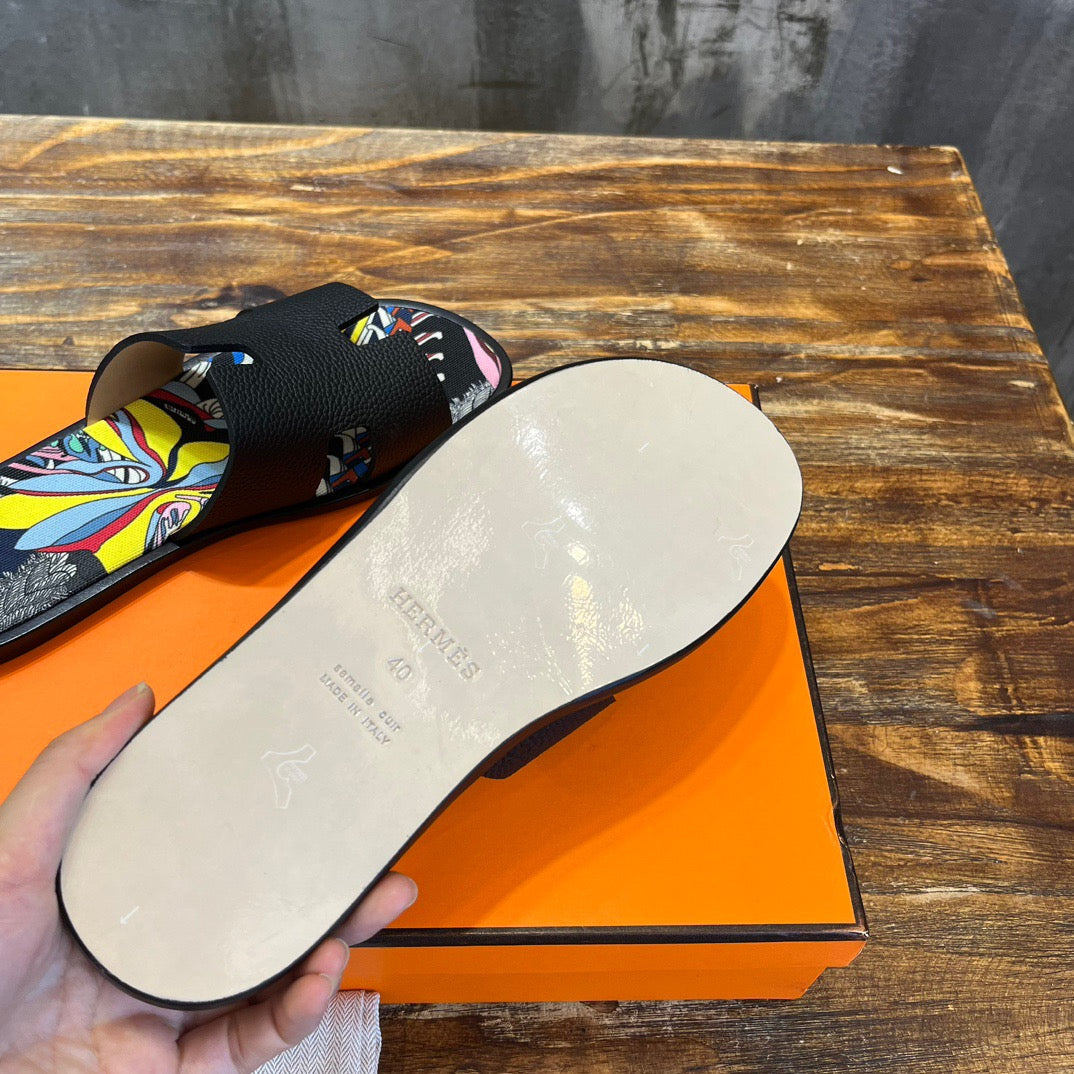 HERM Sandal