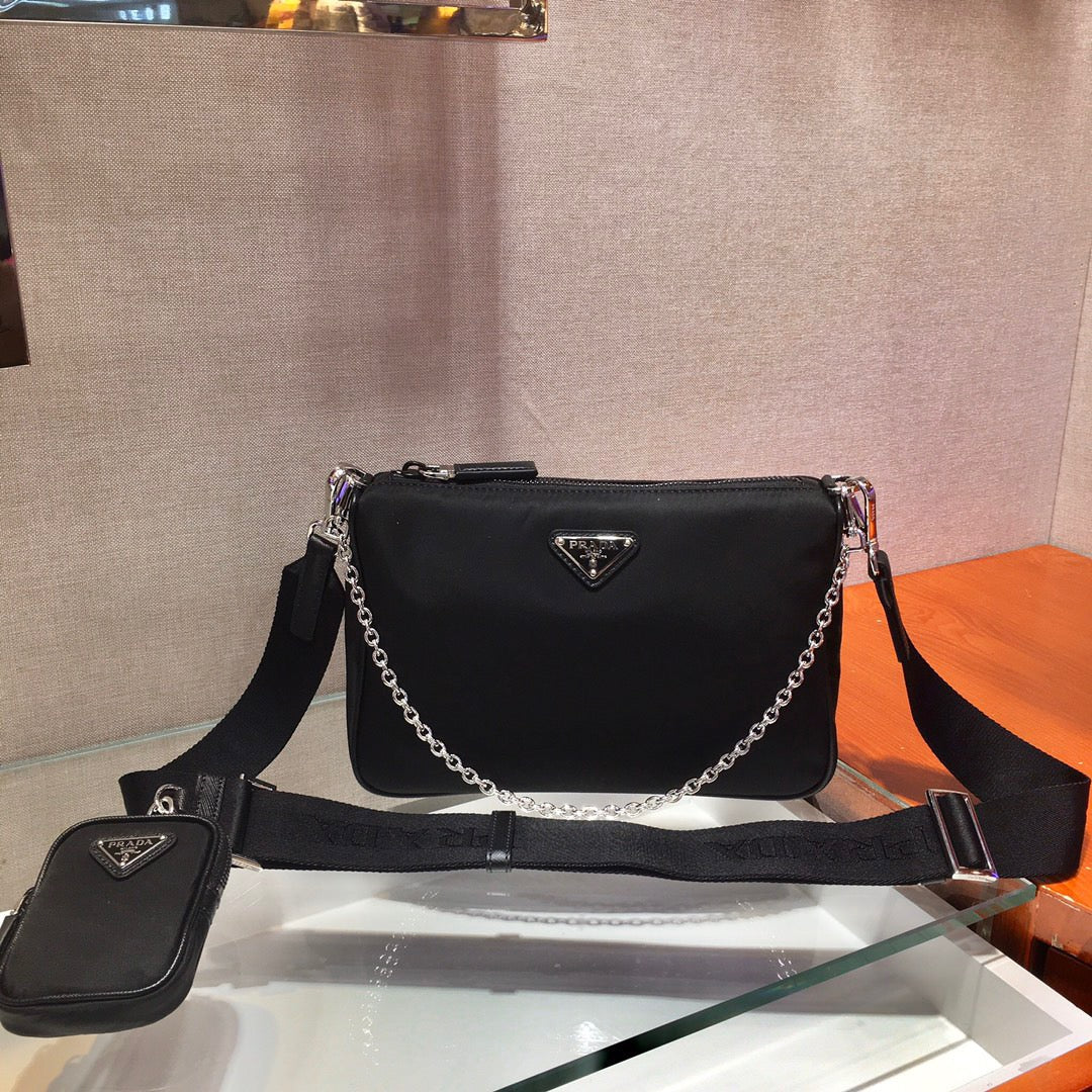 PRA Messenger Bag