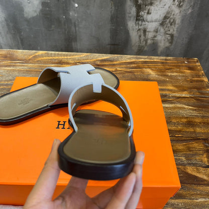 HERM Sandal
