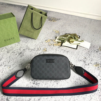 GUC Messenger Bag