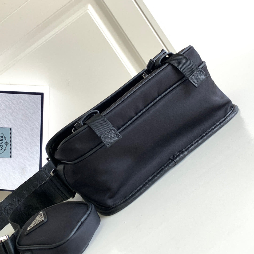 PRA Messenger Bag
