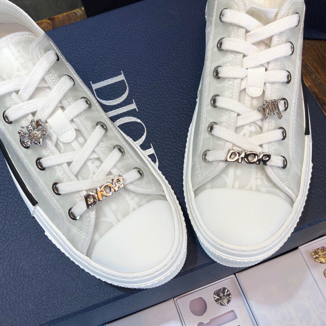 DIO Sneakers
