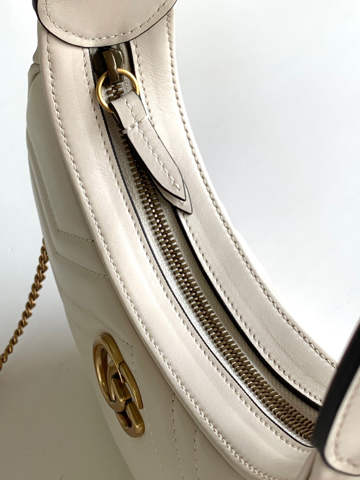 GUC Marmont Hobo