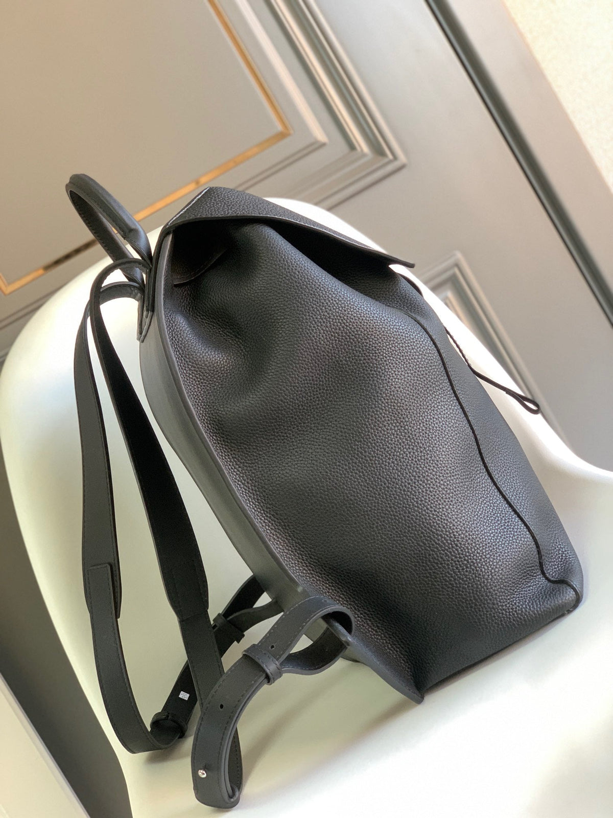 LO Backpack