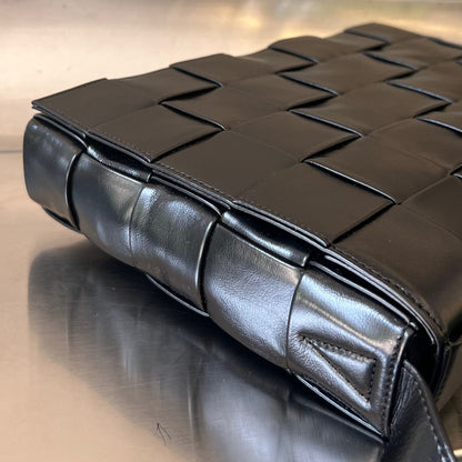 BV Messenger Bag
