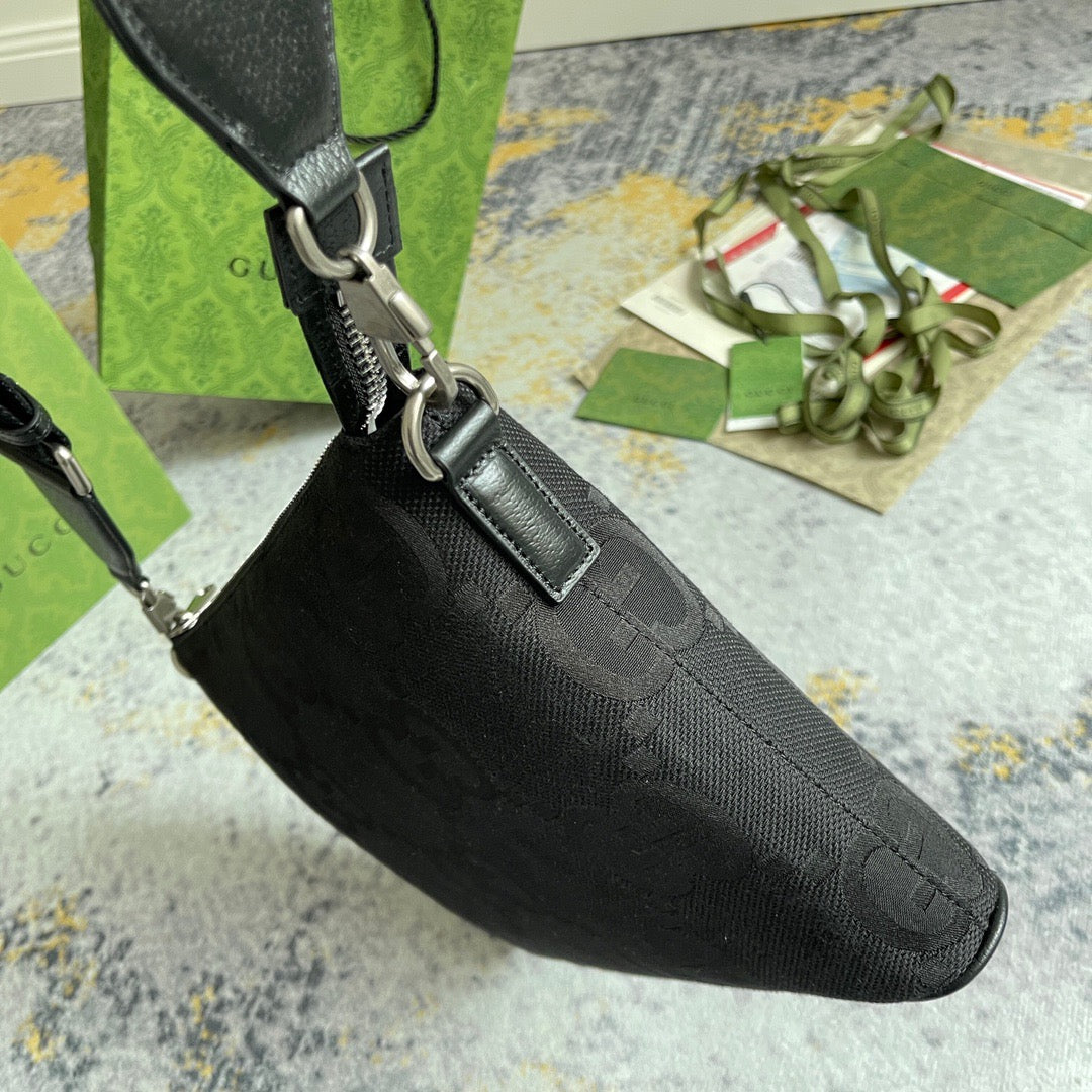 GUC Messenger Bag