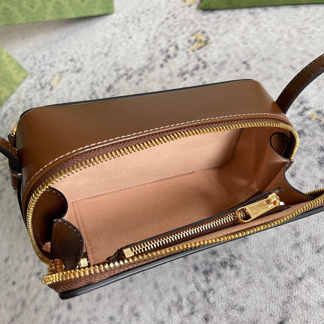 GUC Sling Bag