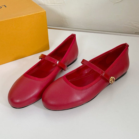 ROMY FLAT BALLERINA IN RUBY RED CALFSKIN