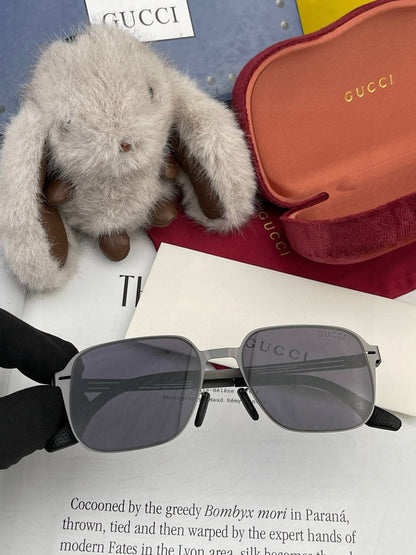 RECTANGULAR FRAME SUNGLASSES 3862 IN METAL
