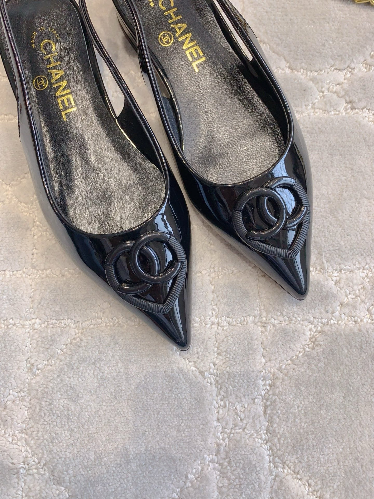 FLAT SLINGBACKS 2 CM IN BLACK PATENT CALFSKIN