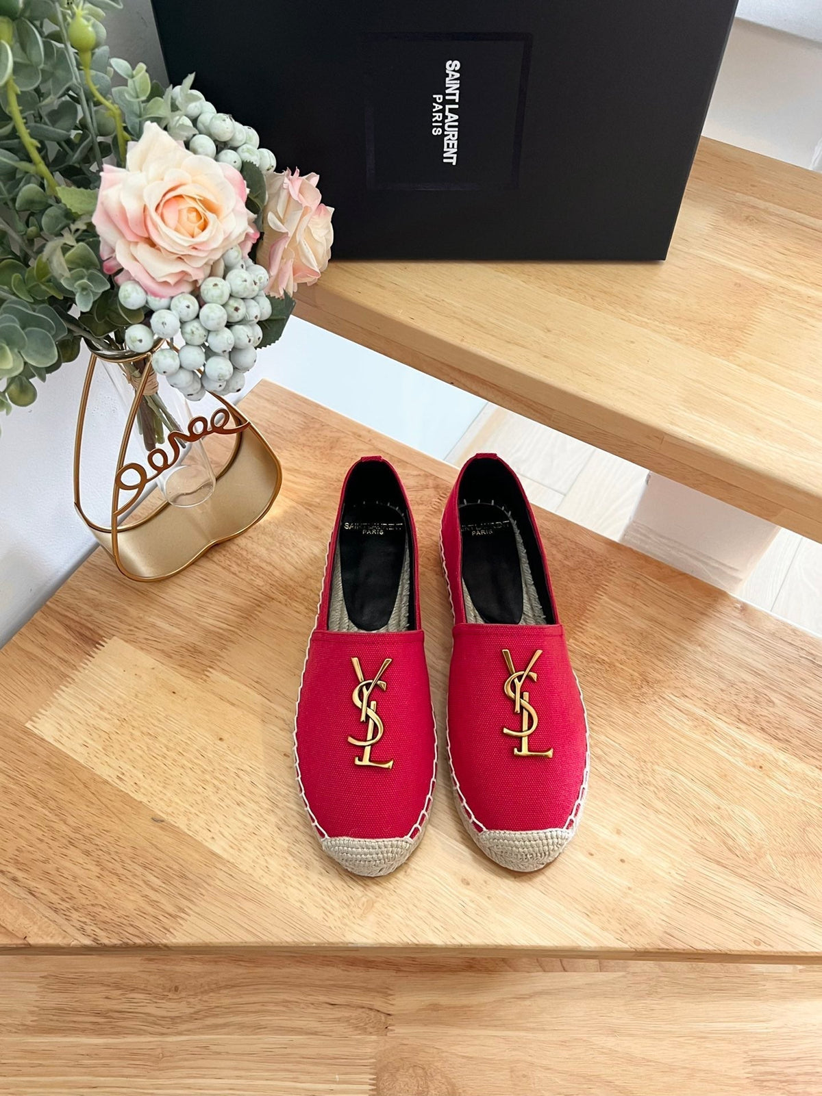 SL YVES LOGO SLIP ON RED CANVAS
