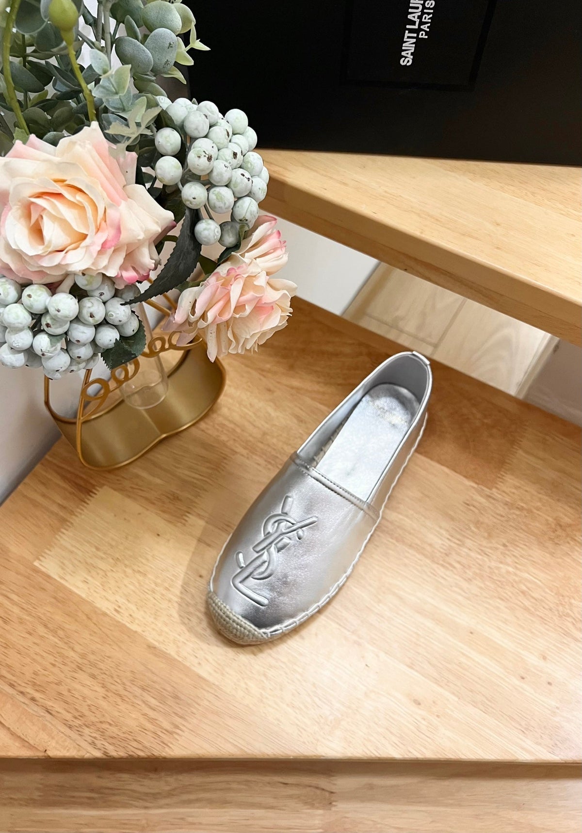 SL YVES EMBOSSED LOGO SLIP ON SILVER CALFSKIN
