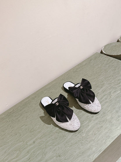 CC JEWELED MULE WITH SILK BLACK BOW IN WHITE LAMBSKIN