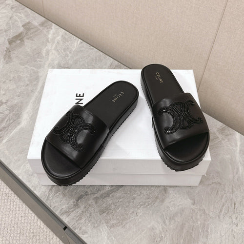 THICK-SOLED SLIDES IN BLACK SMOOTH LAMBSKIN LOGO WITH CRYSTALS