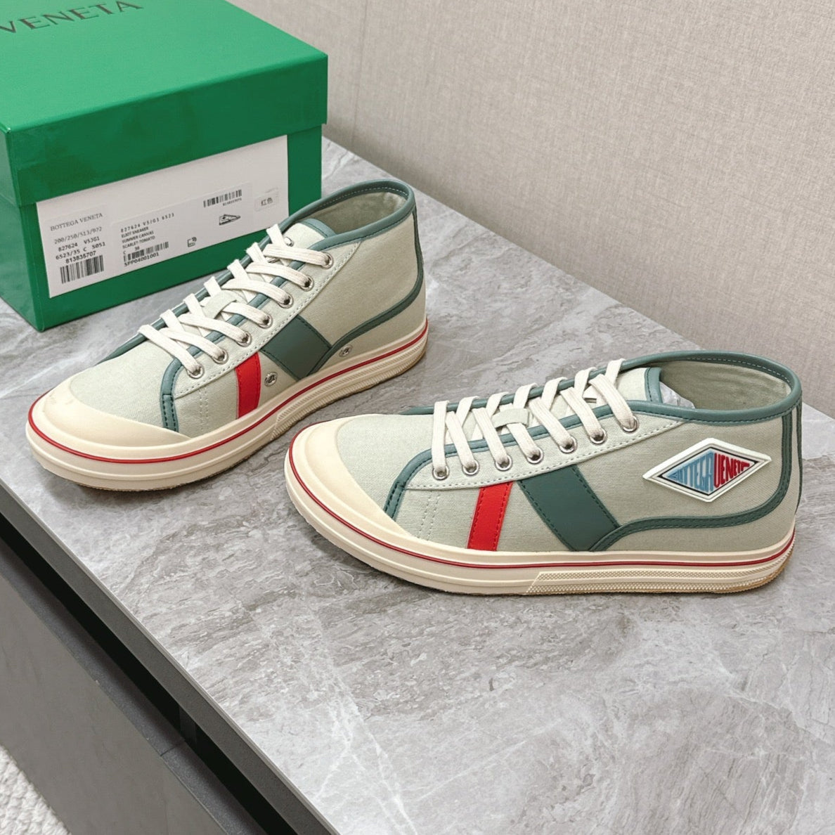 ELIOT SNEAKER IN GREEN PASTEL CANVAS AND CALFSKIN