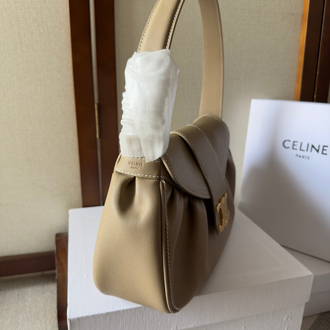 POLLY 33 IN SANDAL BROWN CALFSKIN GOLD LOGO