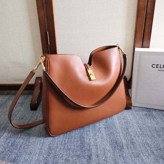 MEDIUM CAMILLE 16 SOFT BAG 36 BURNT SIENNA IN SMOOTH CALFSKIN
