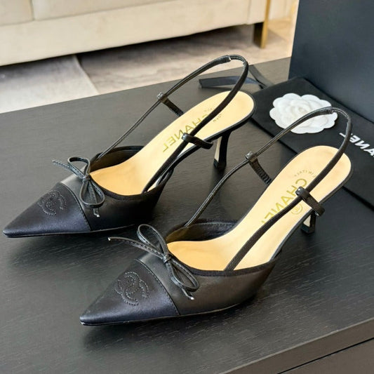 SLINGBACK WITH BOW IN BLACK LAMBSKIN