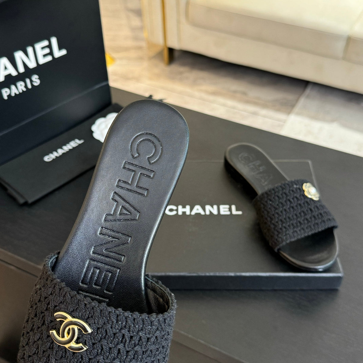 CC BLACK WOVEN FLAT SLIPPERS
