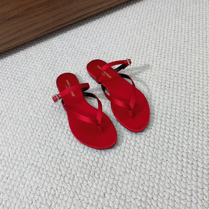 SL CRYSTAL BUCKLE THONG SANDAL RED SATIN