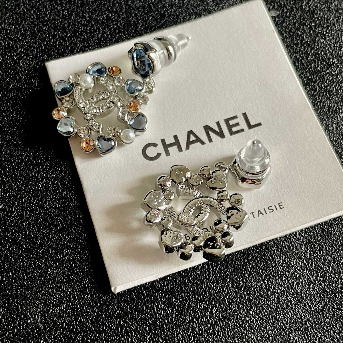 DOUBLE C STUD EARRINGS IN SILVER METAL WHITE PEARL GOLD AND BLUE STONES