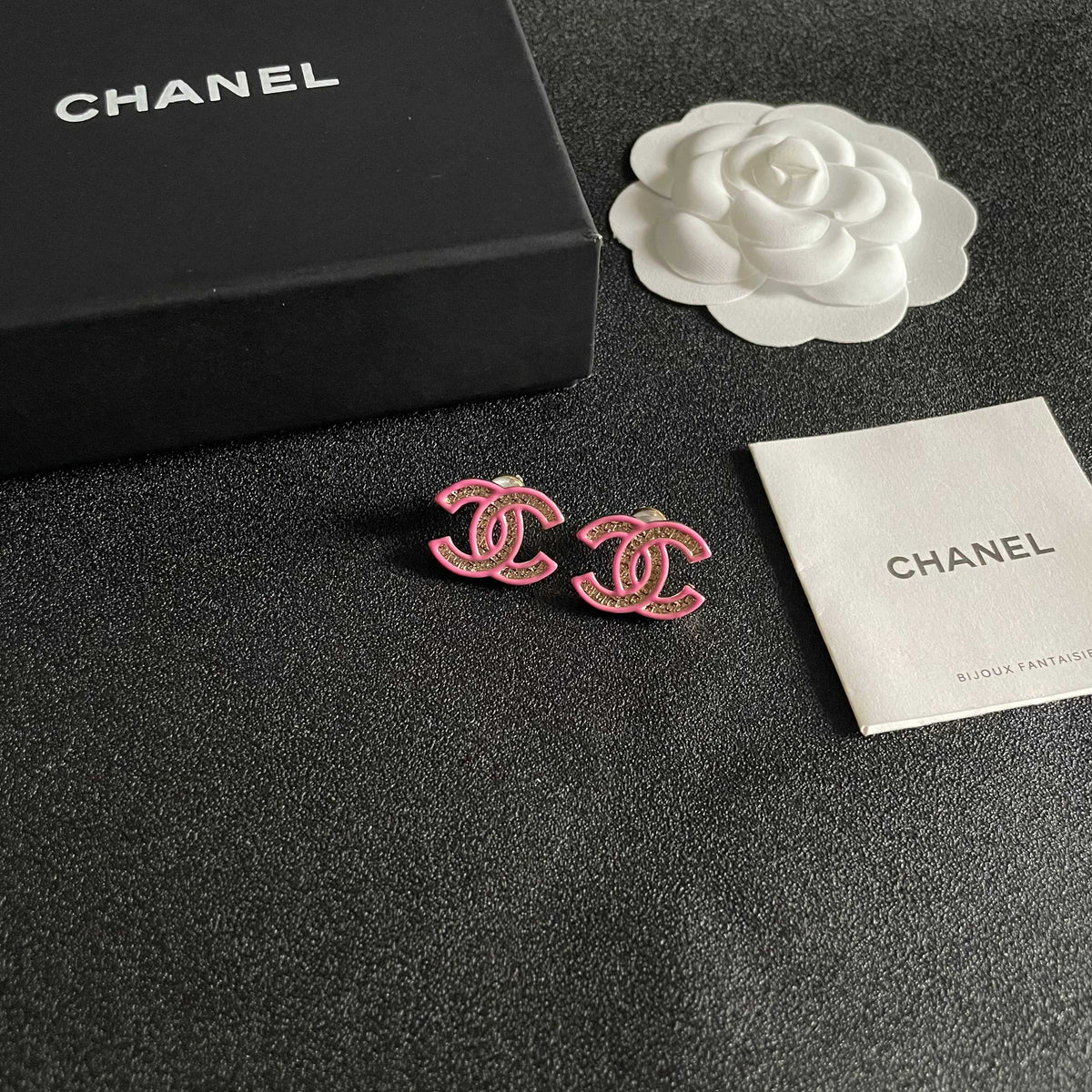 DOUBLE C STUD EARRINGS WITH PINK TRIM AND CENTER STONE