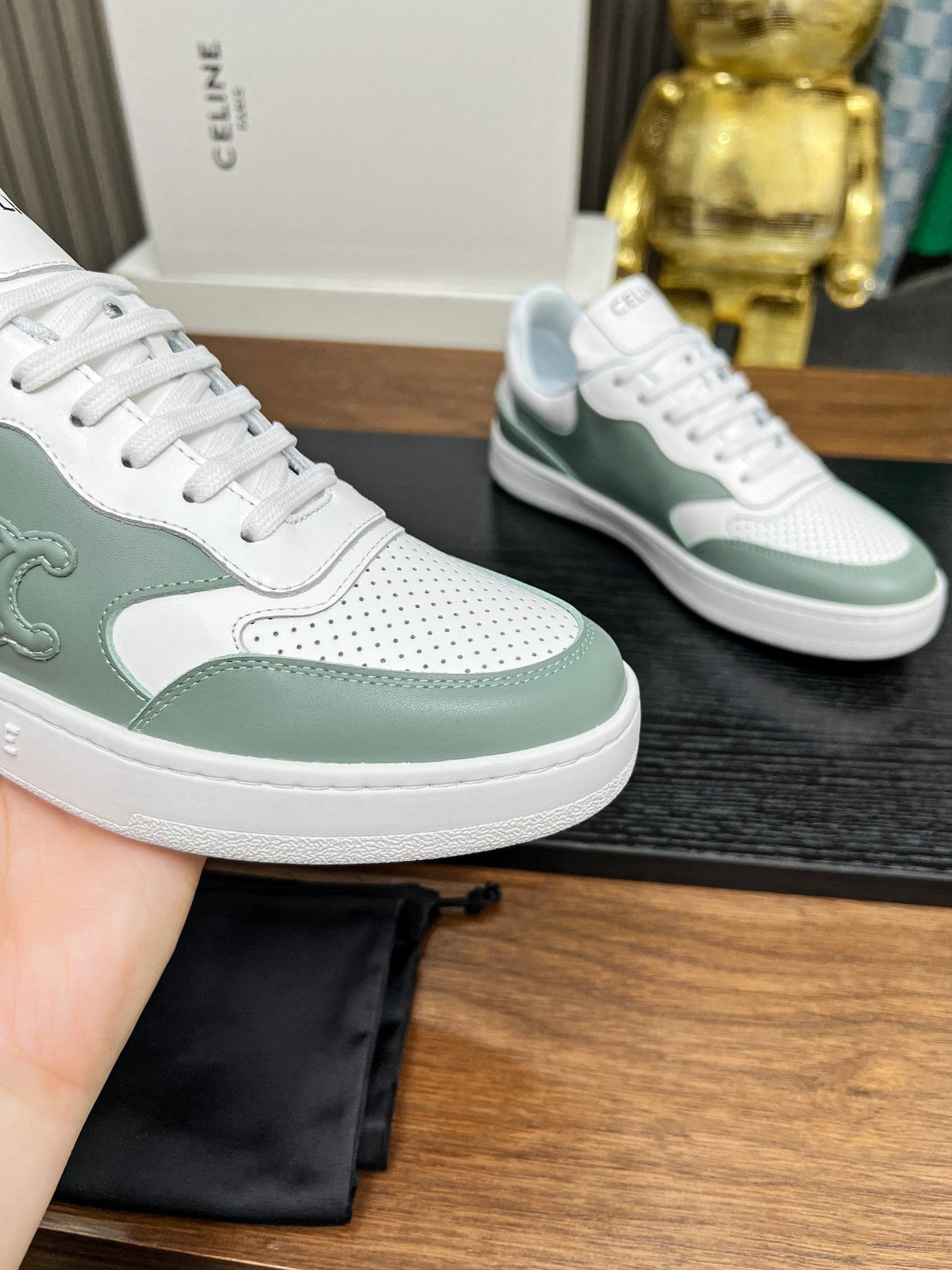 SNEAKER WITH TRIOMPHE IN WHITE MIX PEWTER GREEN CALFSKIN