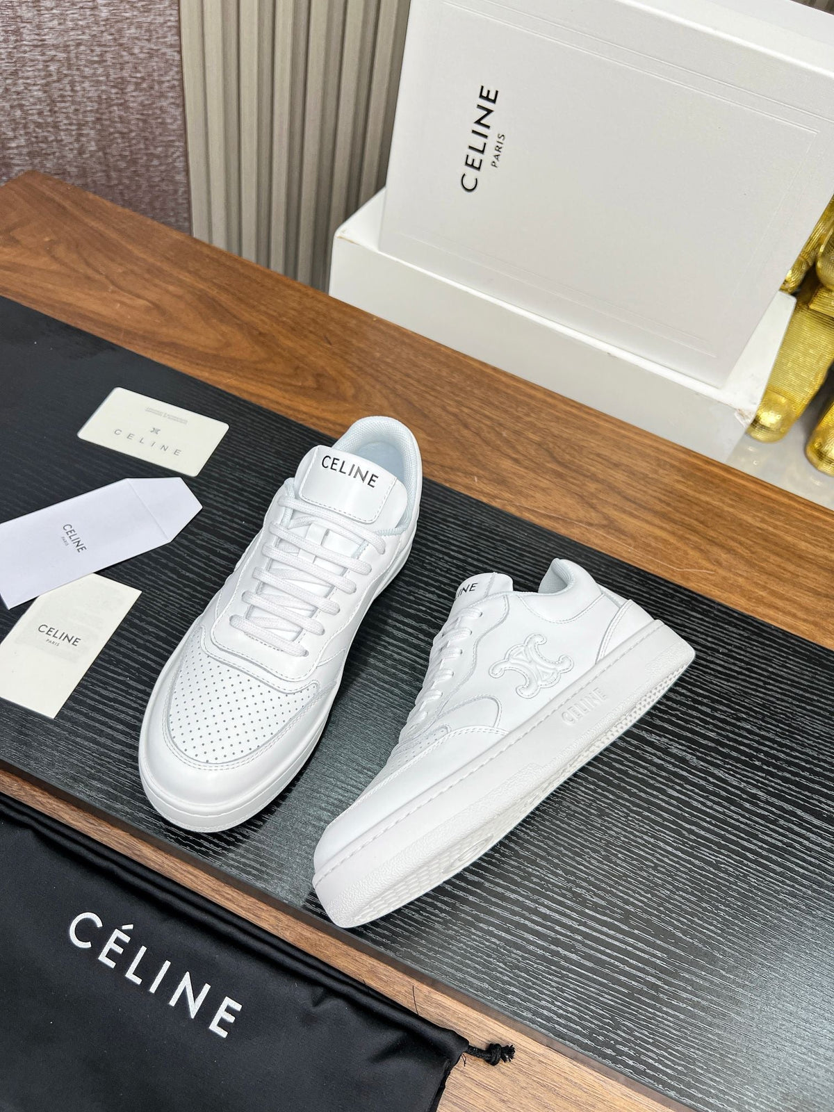 SNEAKER WITH TRIOMPHE IN WHITE CALFSKIN