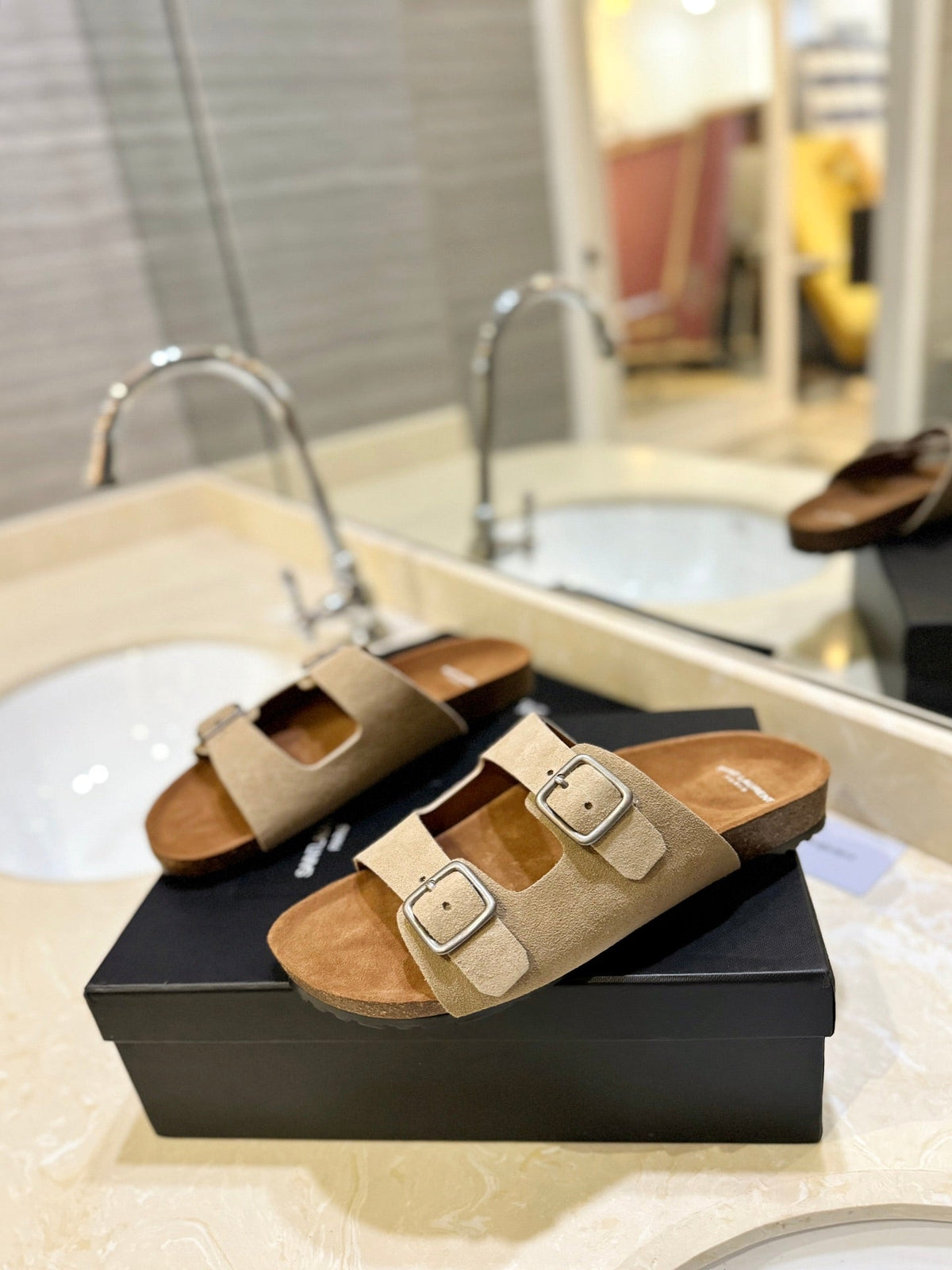 SL Flat Sandal Women Brown Beige Seude