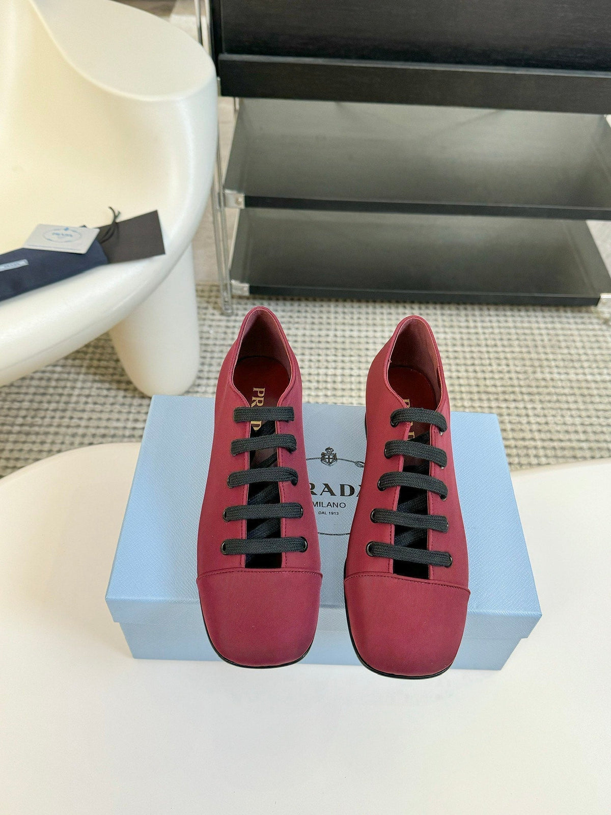 LACE-UP HIGH SHOES IN VERMILLION RED CANVAS