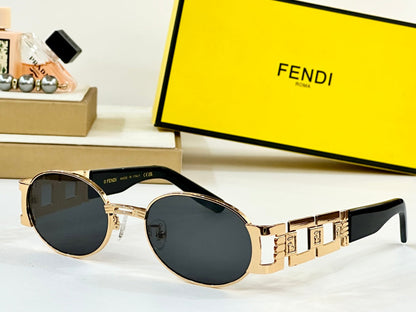 FIRST CRYSTAL OVAL FRAME SUNGLASSES 7076 IN METAL