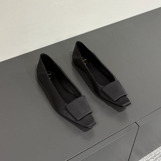 POPPY BALLET FLATS IN BLACK SILK