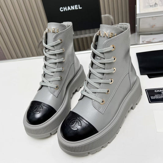 SHORT BOOTS IN SLATE GREY MIX BLACK COWHIDE