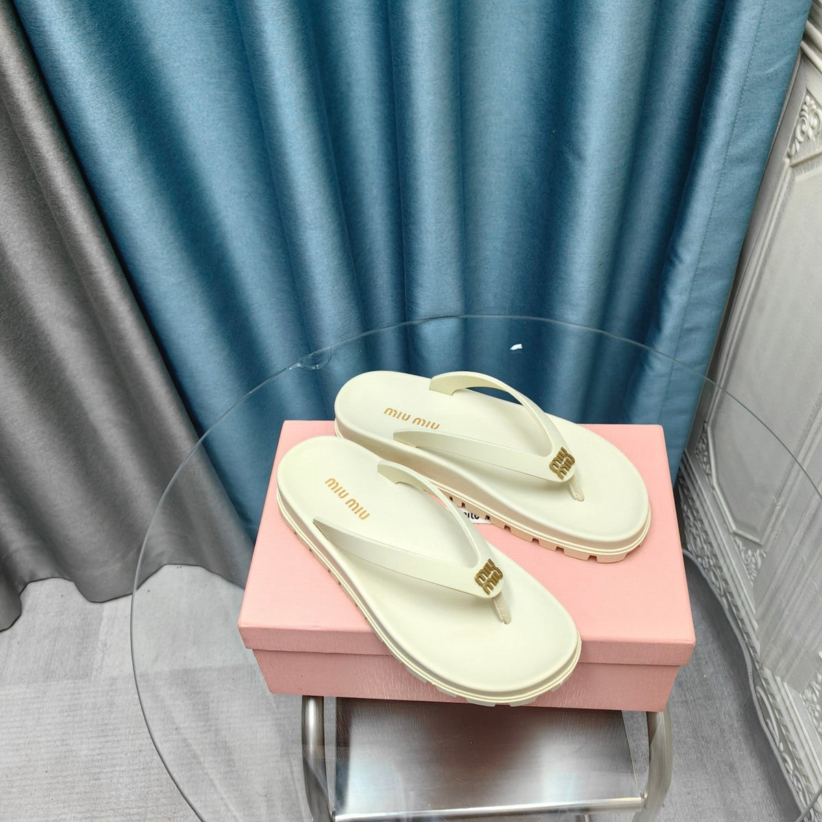 Flip Flop Sandals Macaroon Cream Calfskin