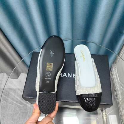 MULE IN WHITE SATIN MIX BLACK LAMBSKIN