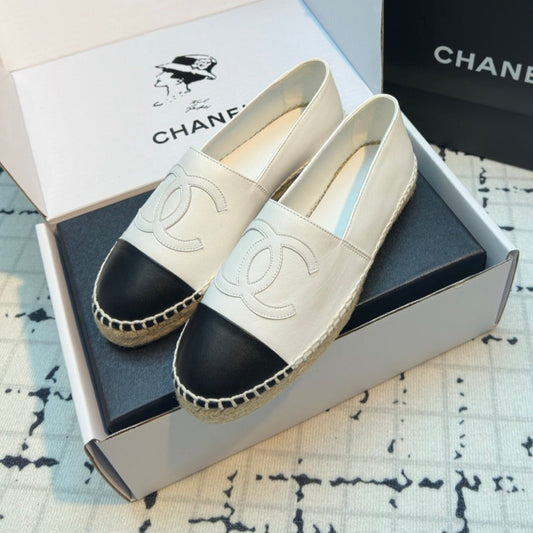 ESPADRILLES LOAFERS IN BLACK MIX WHITE LAMBSKIN